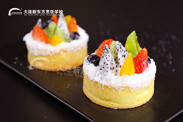 精致西点甜而不腻