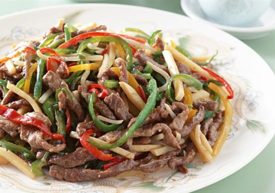 青椒牛肉丝的简单制作方法